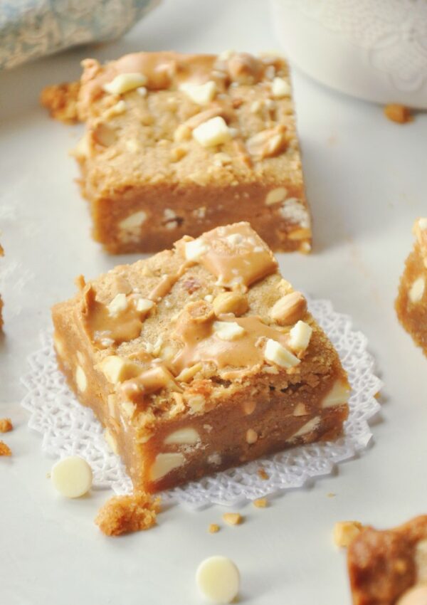 Peanut Butter Blondies: Gooey and Delicious